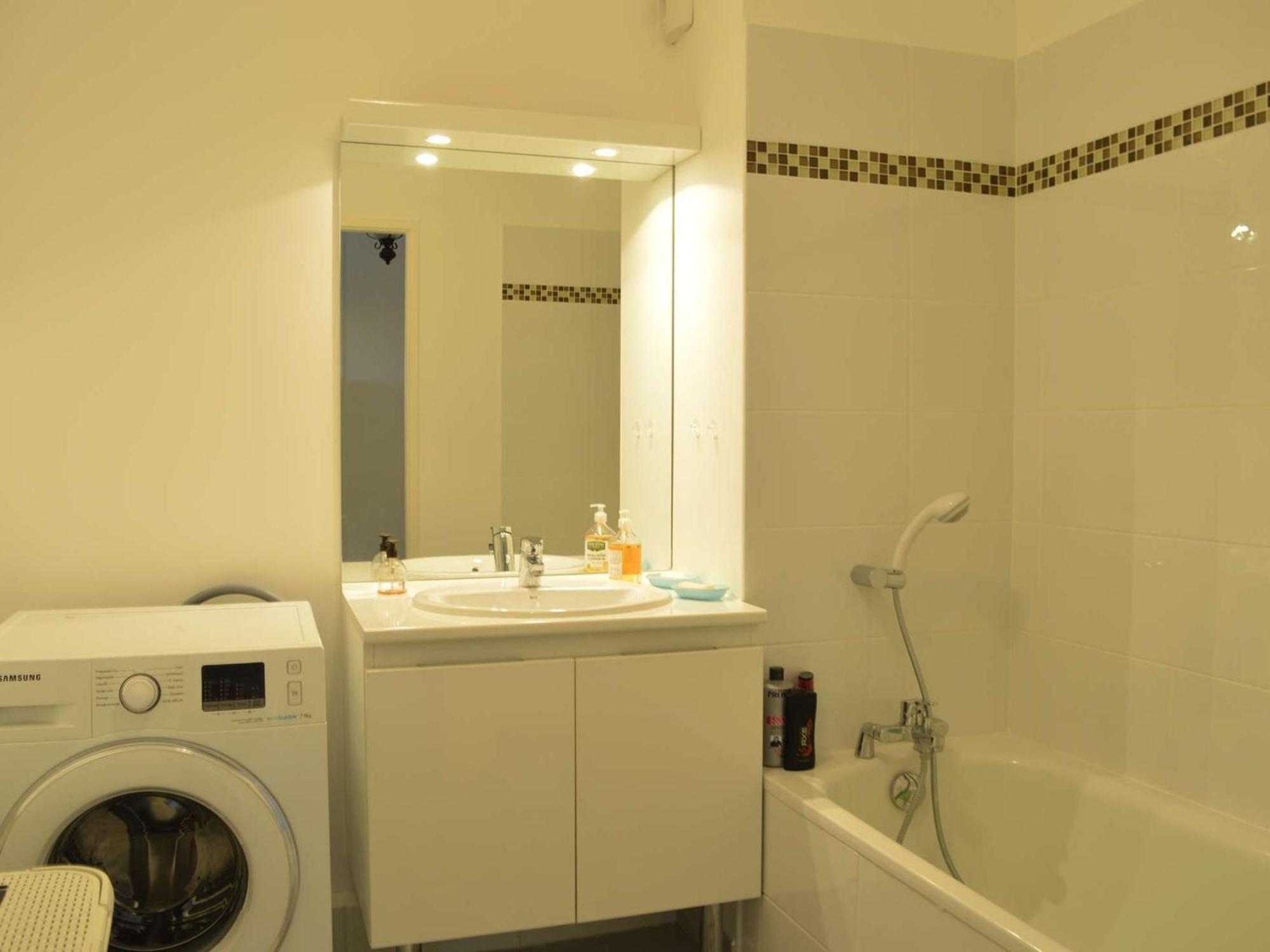 Appt Confort 3 Pieces Avec Terrasse Et Piscine A Saint-Raphael - Fr-1-226A-124 Buitenkant foto