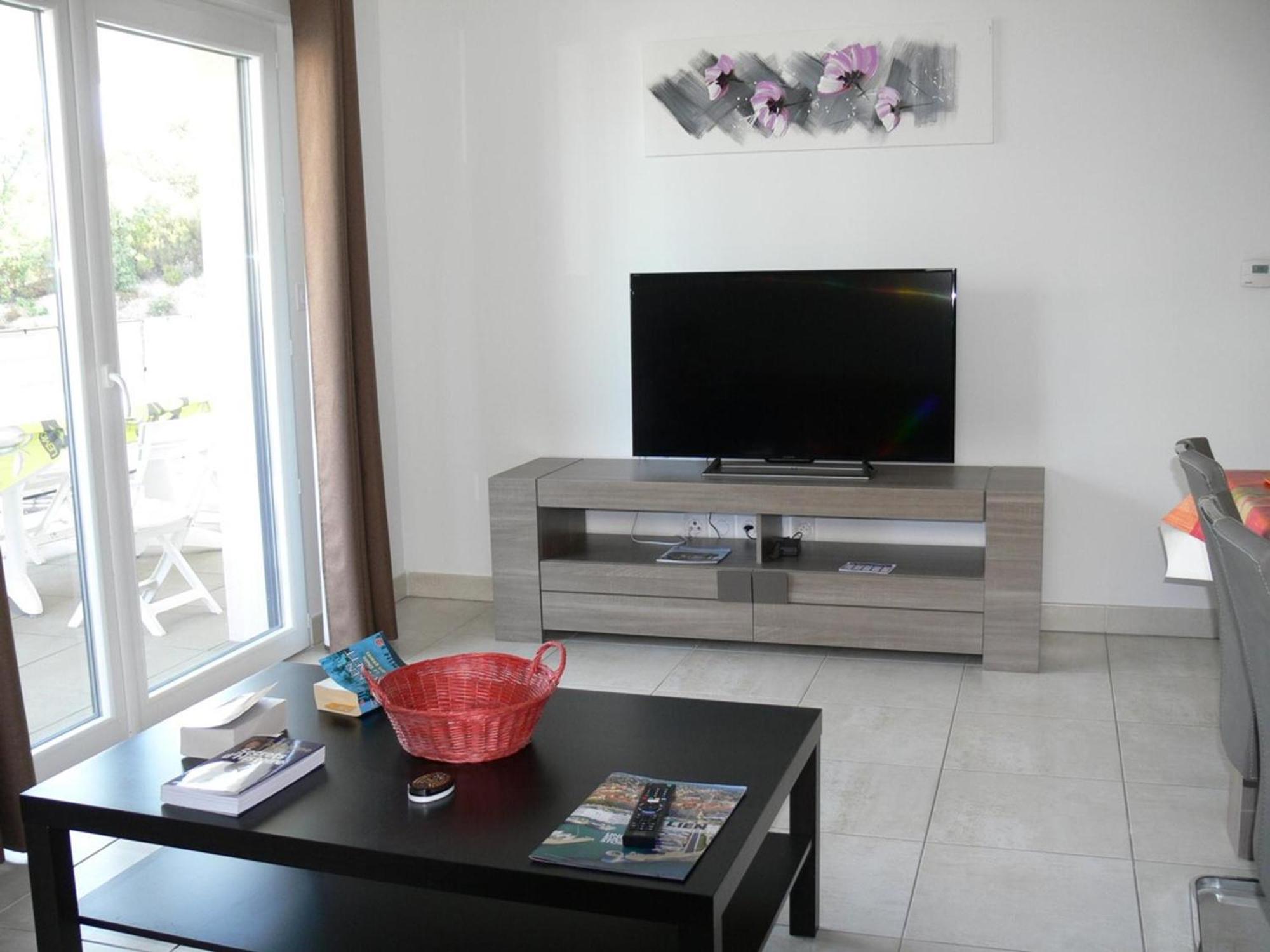 Appt Confort 3 Pieces Avec Terrasse Et Piscine A Saint-Raphael - Fr-1-226A-124 Buitenkant foto